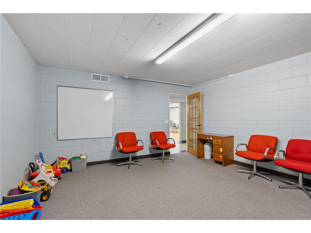 6206 Lilac Drive N Brooklyn Center MN 55430 7065788 image60