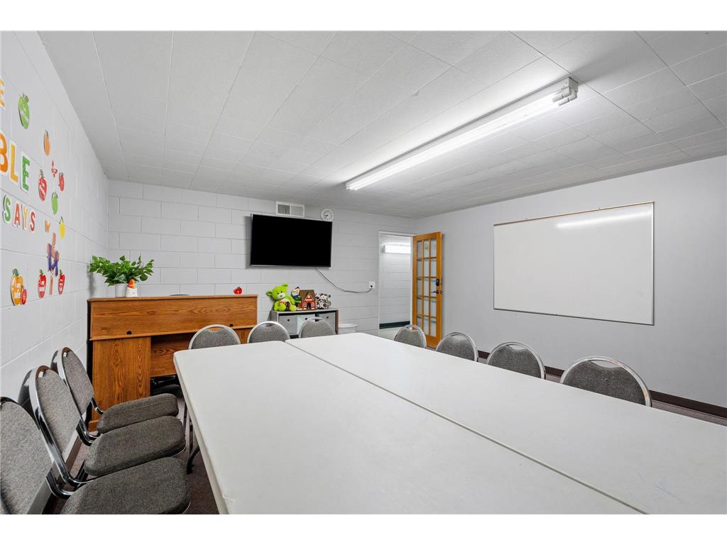 6206 Lilac Drive N Brooklyn Center MN 55430 7065788 image62