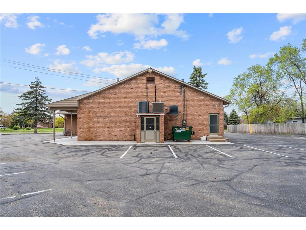 6206 Lilac Drive N Brooklyn Center MN 55430 7065788 image9