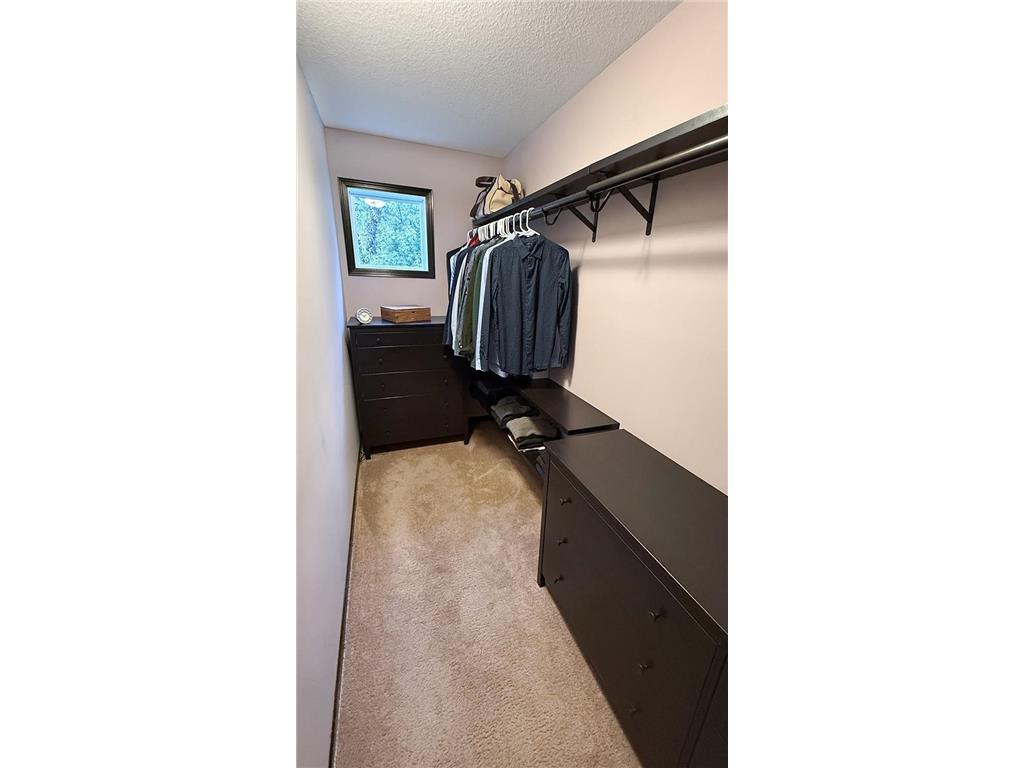 6208 39th Avenue N Crystal MN 55422 7029482 image10