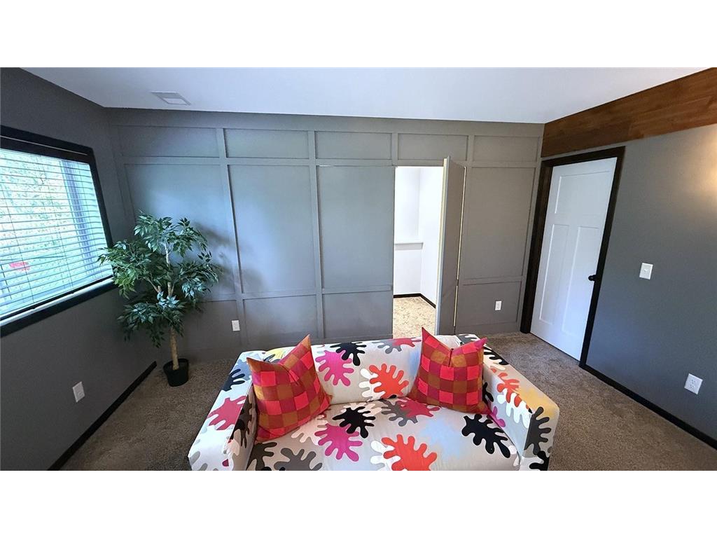 6208 39th Avenue N Crystal MN 55422 7029482 image15