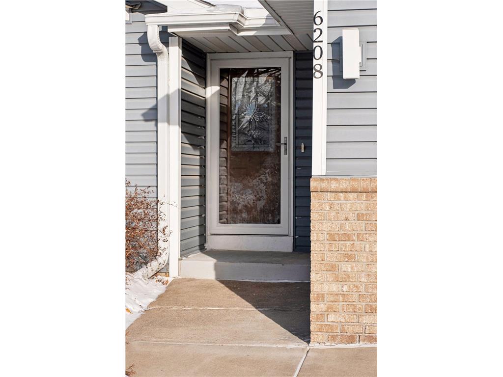 6208 92nd Trail Brooklyn Park MN 55443 6826481 image3