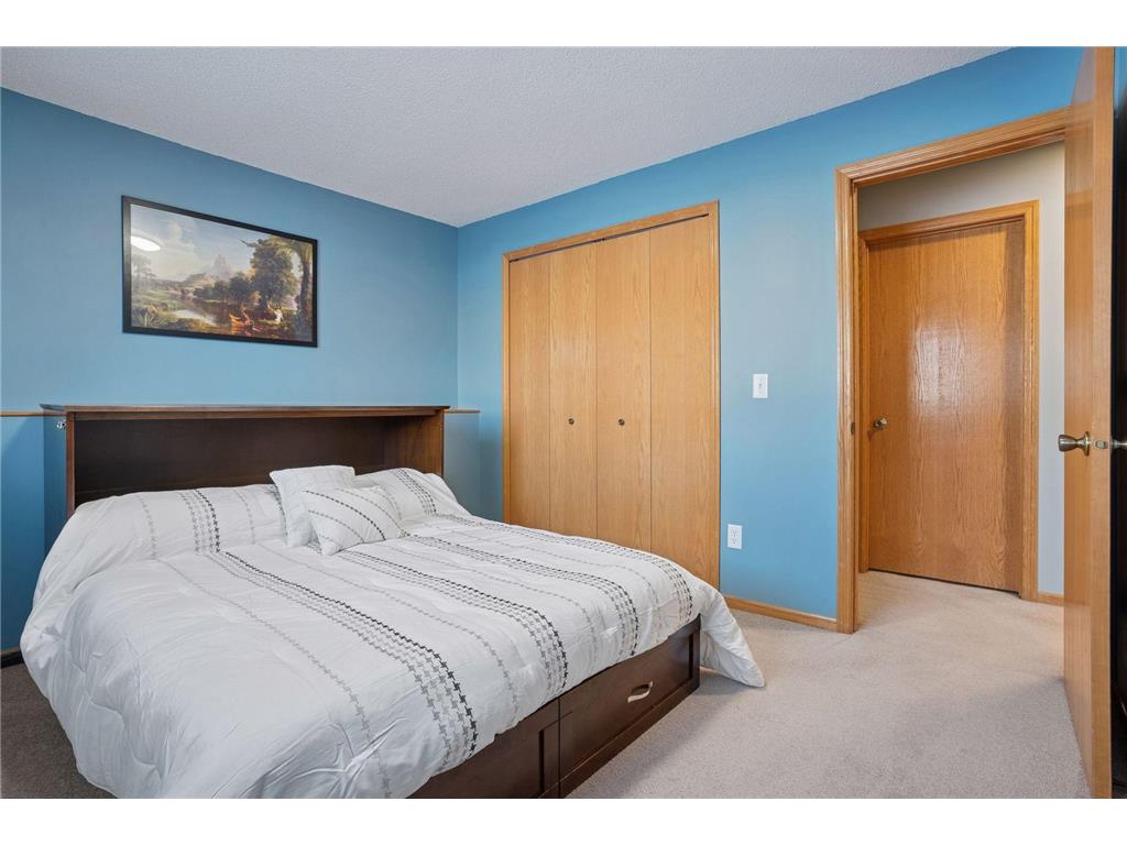 6208 92nd Trail Brooklyn Park MN 55443 6826481 image32