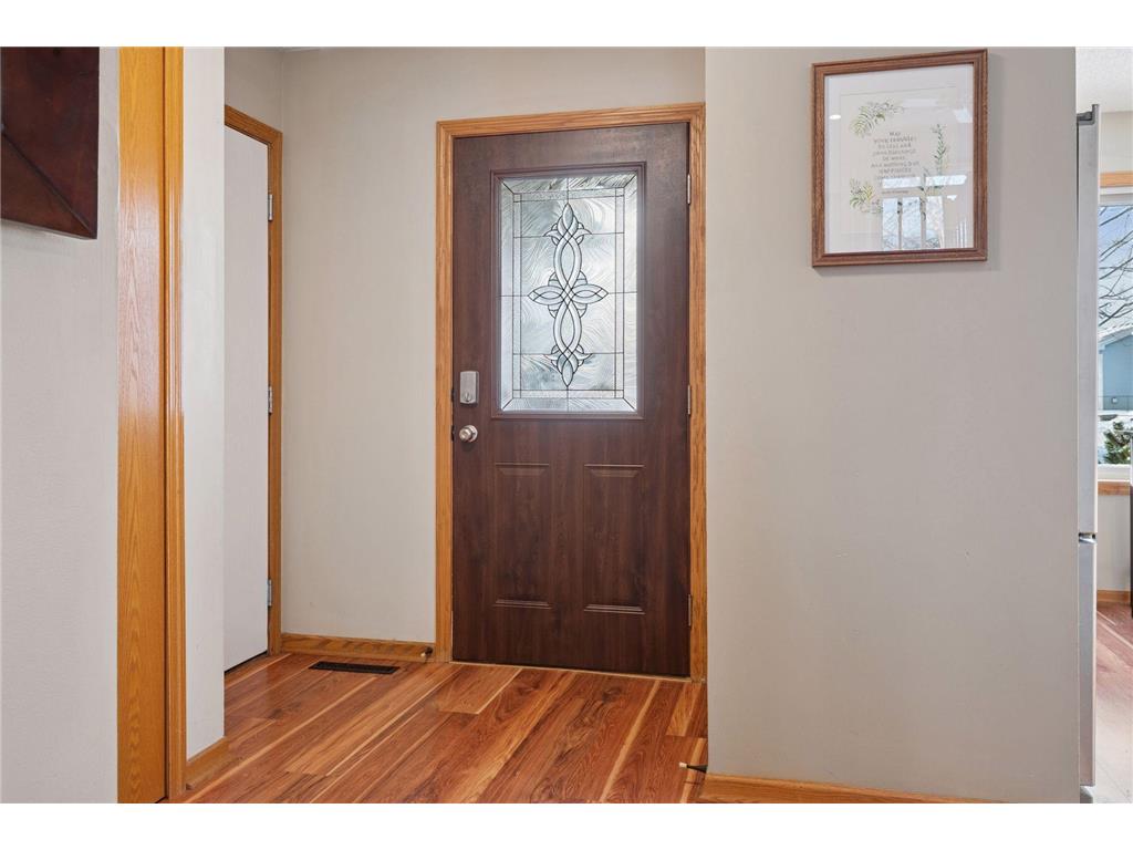 6208 92nd Trail Brooklyn Park MN 55443 6826481 image4