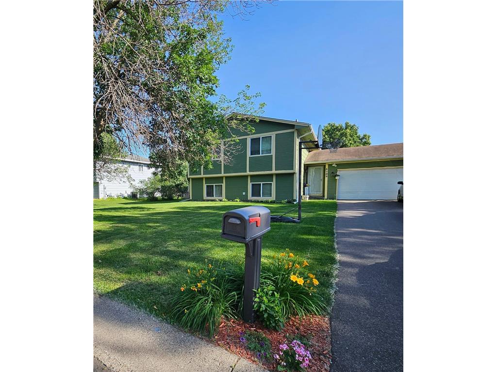 6209 113 1/2 Avenue N Champlin MN 55316 6746449 image1