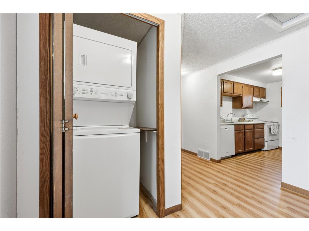 621 19th Street N Moorhead MN 56560 7076165 image15