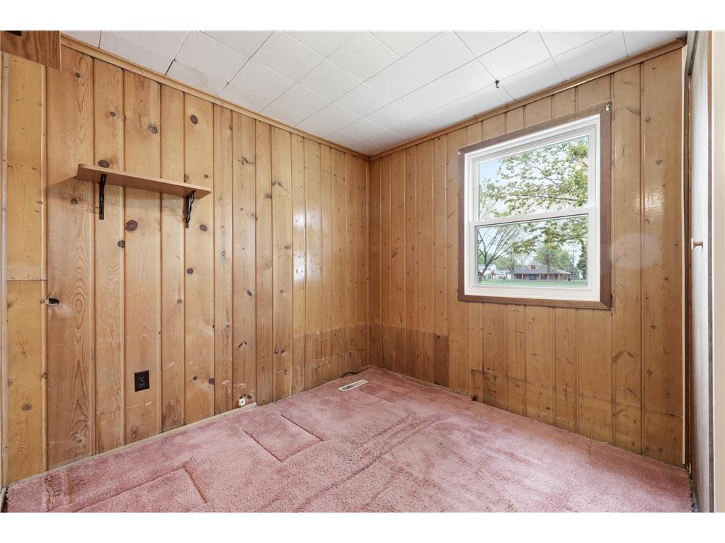 621 19th Street N Moorhead MN 56560 7076165 image21