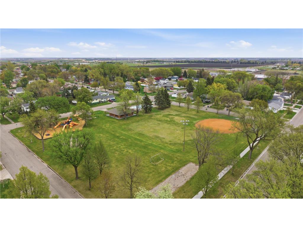 621 19th Street N Moorhead MN 56560 7076165 image7