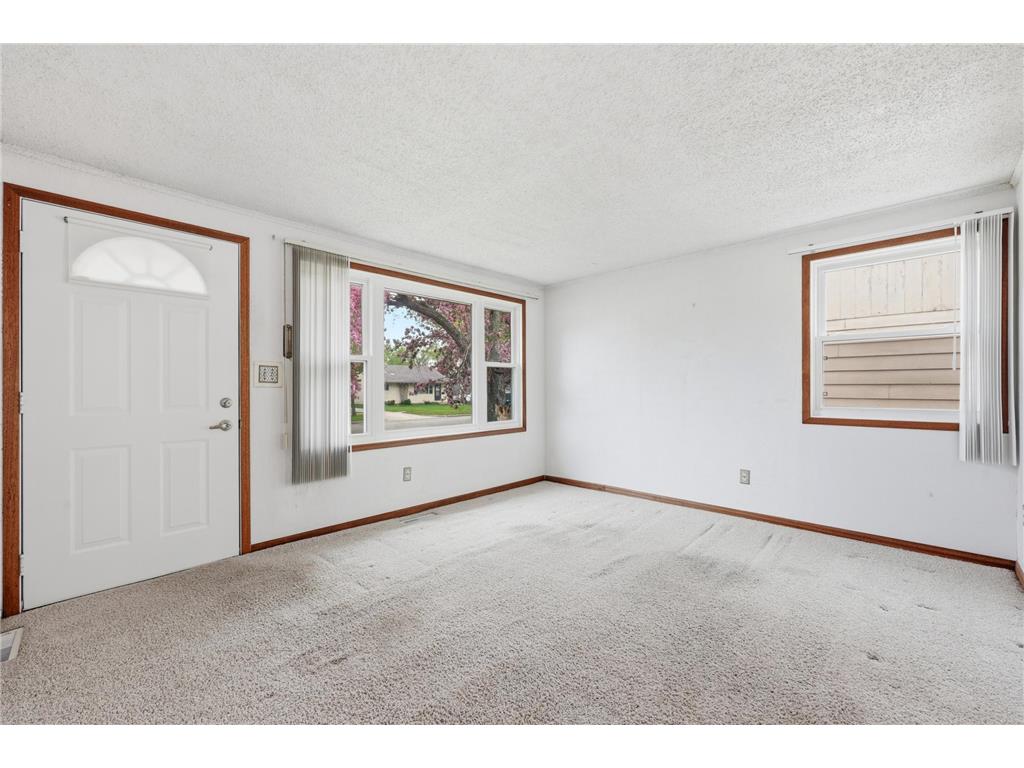 621 19th Street N Moorhead MN 56560 7076165 image9