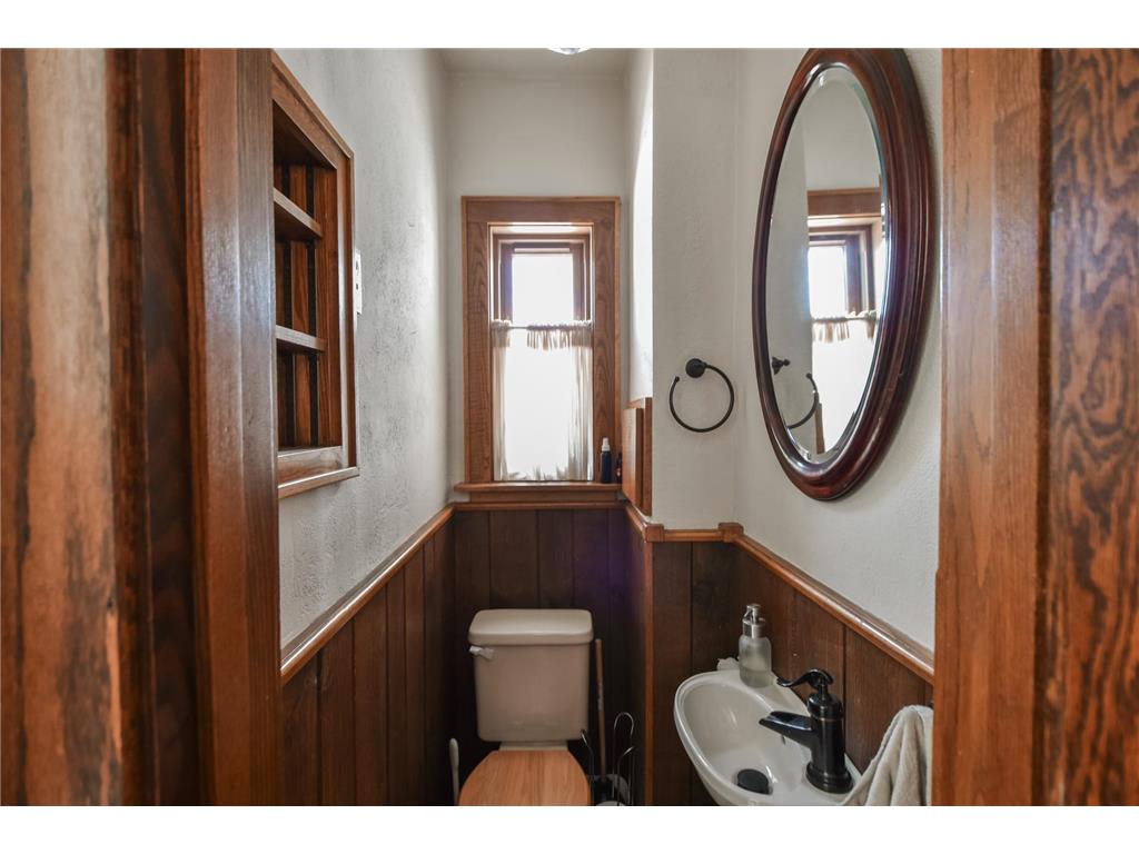 621 1st Avenue SE Pine Island MN 55963 7040860 image17