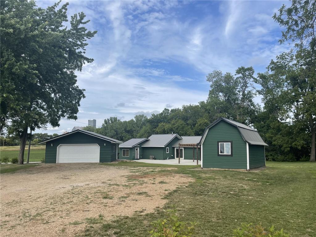 621 2nd Street Garvin MN 56132 6396655 image1