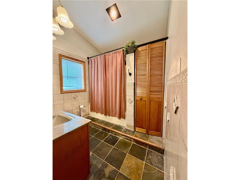 621 2nd Street Garvin MN 56132 7040899 image21