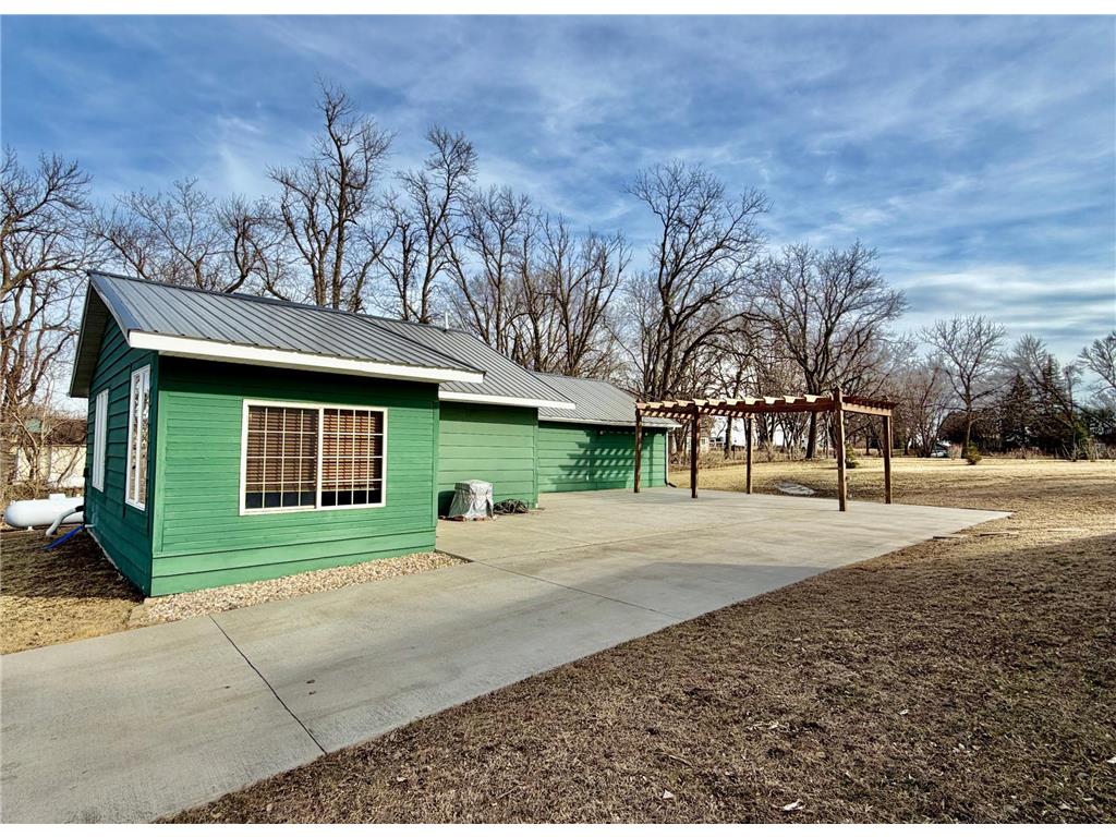 621 2nd Street Garvin MN 56132 7040899 image4