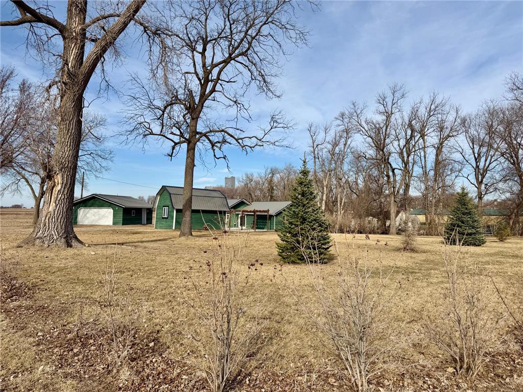 621 2nd Street Garvin MN 56132 7040899 image5