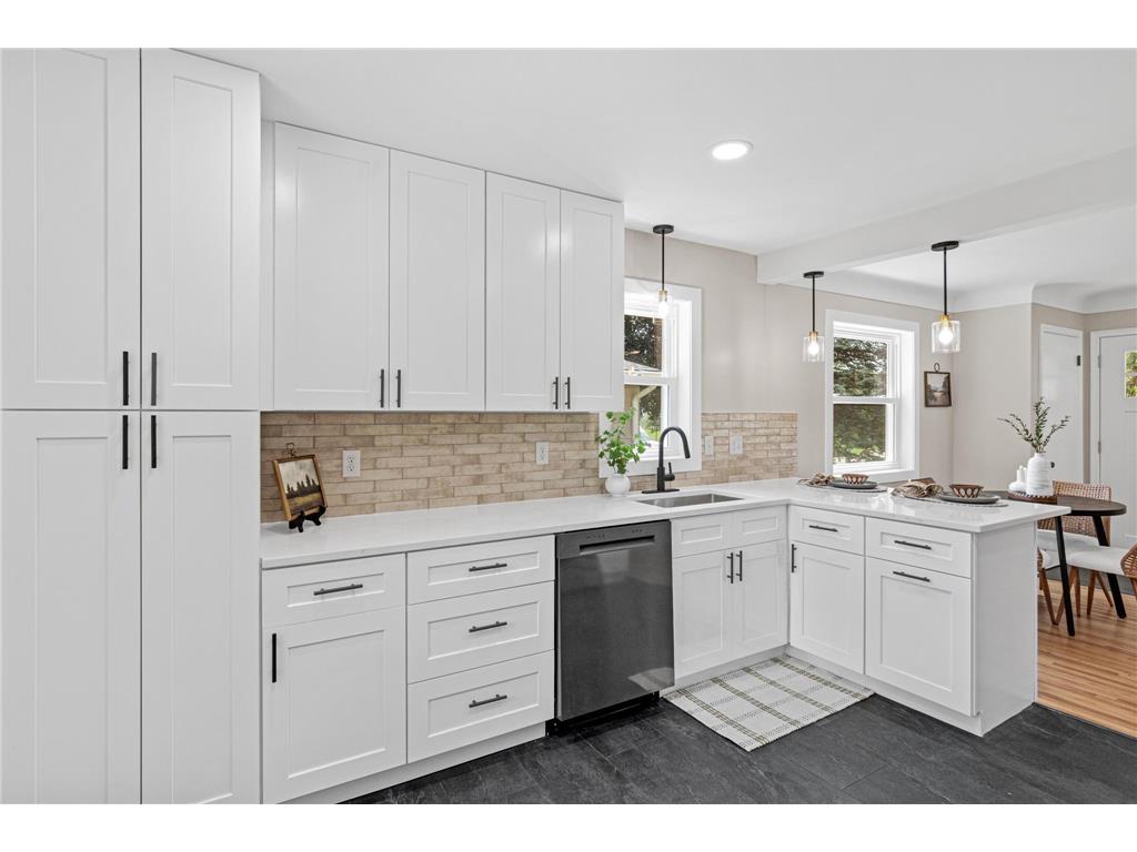 621 5th Avenue S Hopkins MN 55343 7100902 image9