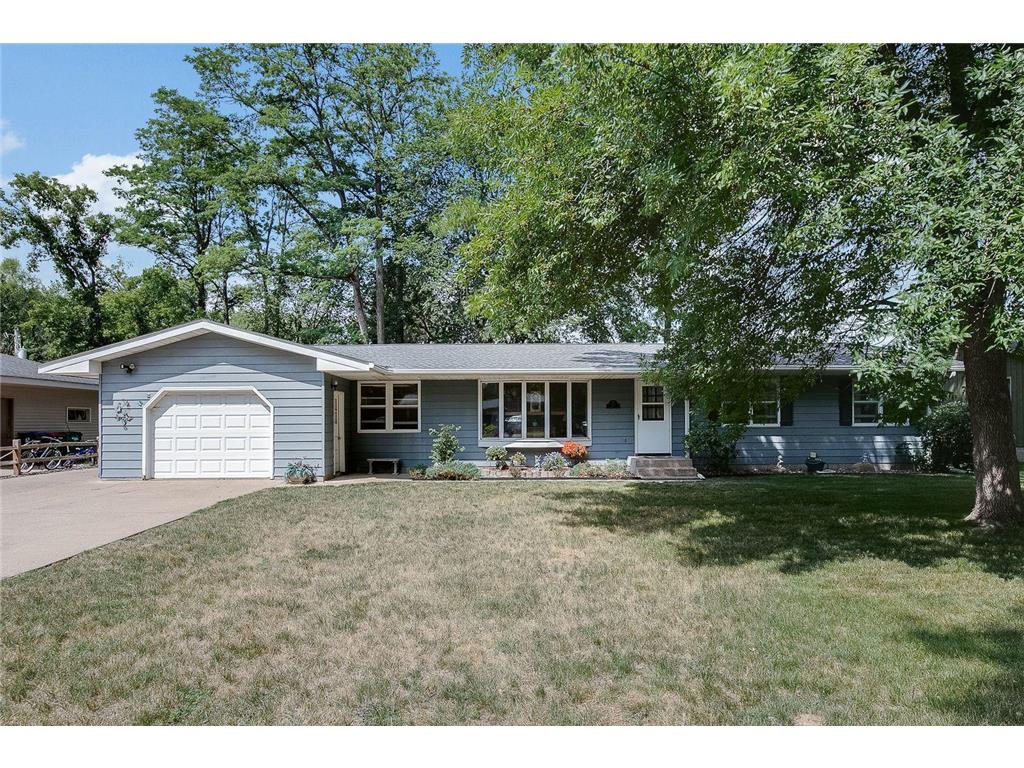 621 7th Street N, North Hudson, WI, 54016 MLS 6422459 Edina Realty