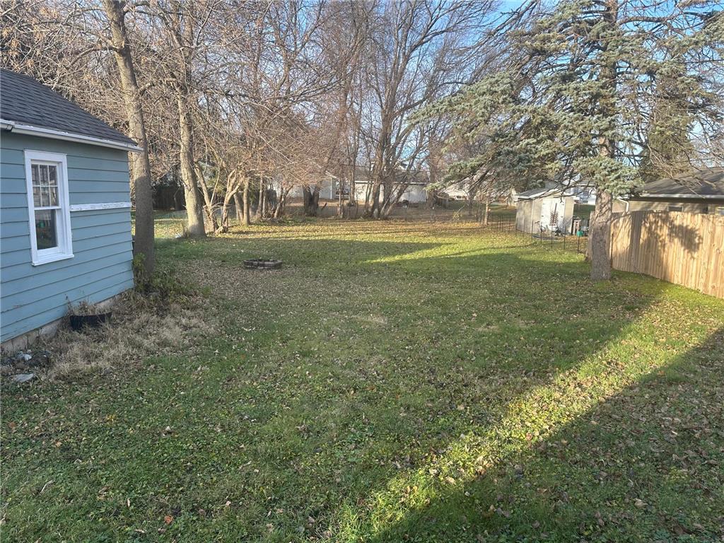 621 E 7th Street Albert Lea MN 56007 6820658 image4