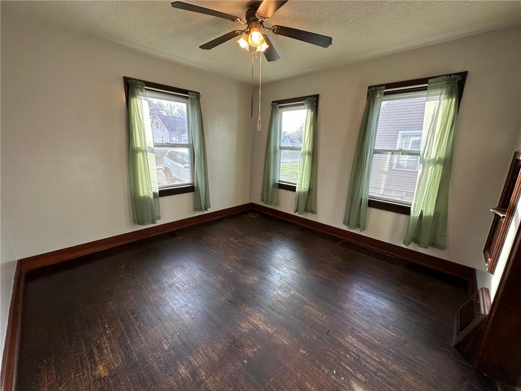 621 E 7th Street Albert Lea MN 56007 6820658 image7