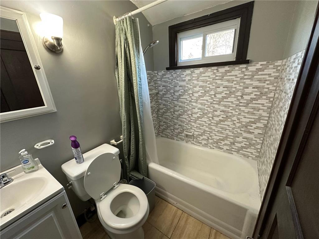 621 E 7th Street Albert Lea MN 56007 6820658 image9