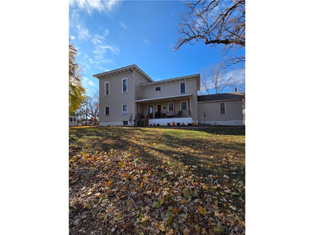 621 Elm Avenue E Waseca MN 56093 6817633 image2