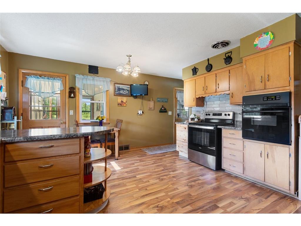 621 Main Street N Lonsdale MN 55046 7091101 image12