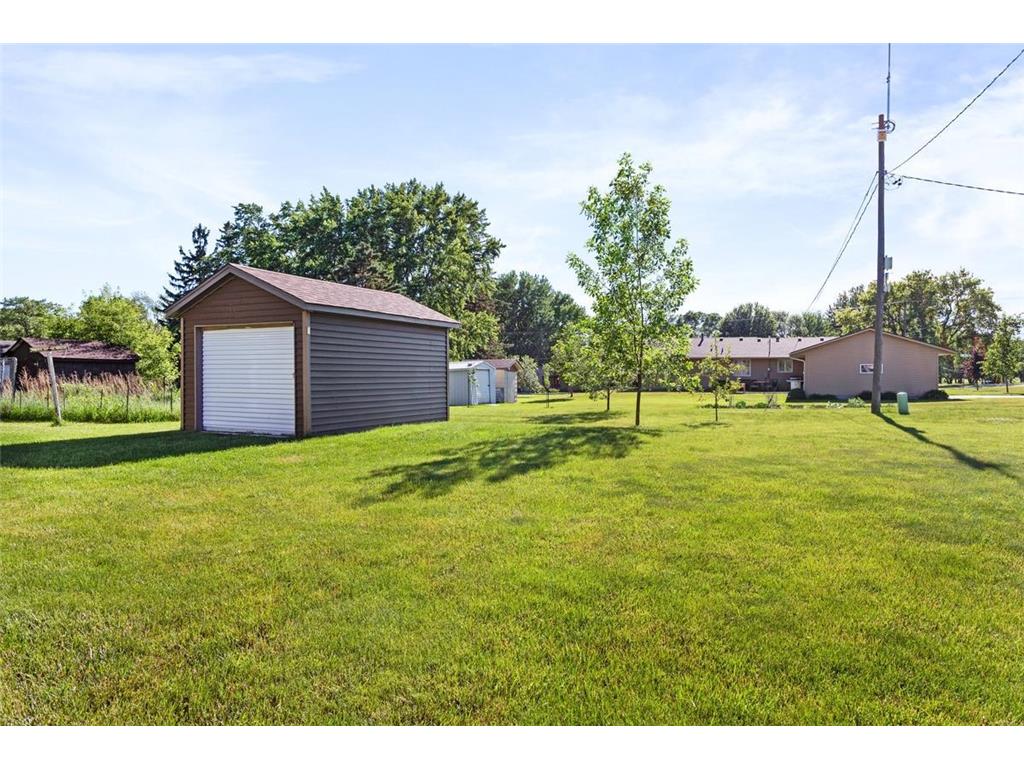 621 Main Street N Lonsdale MN 55046 7091101 image22