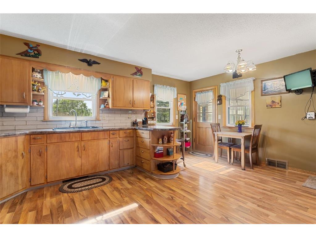 621 Main Street N Lonsdale MN 55046 7091101 image7