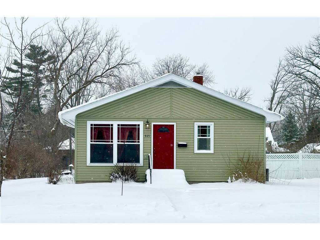 621 NE 3rd Avenue Grand Rapids MN 55744 6509397 image1
