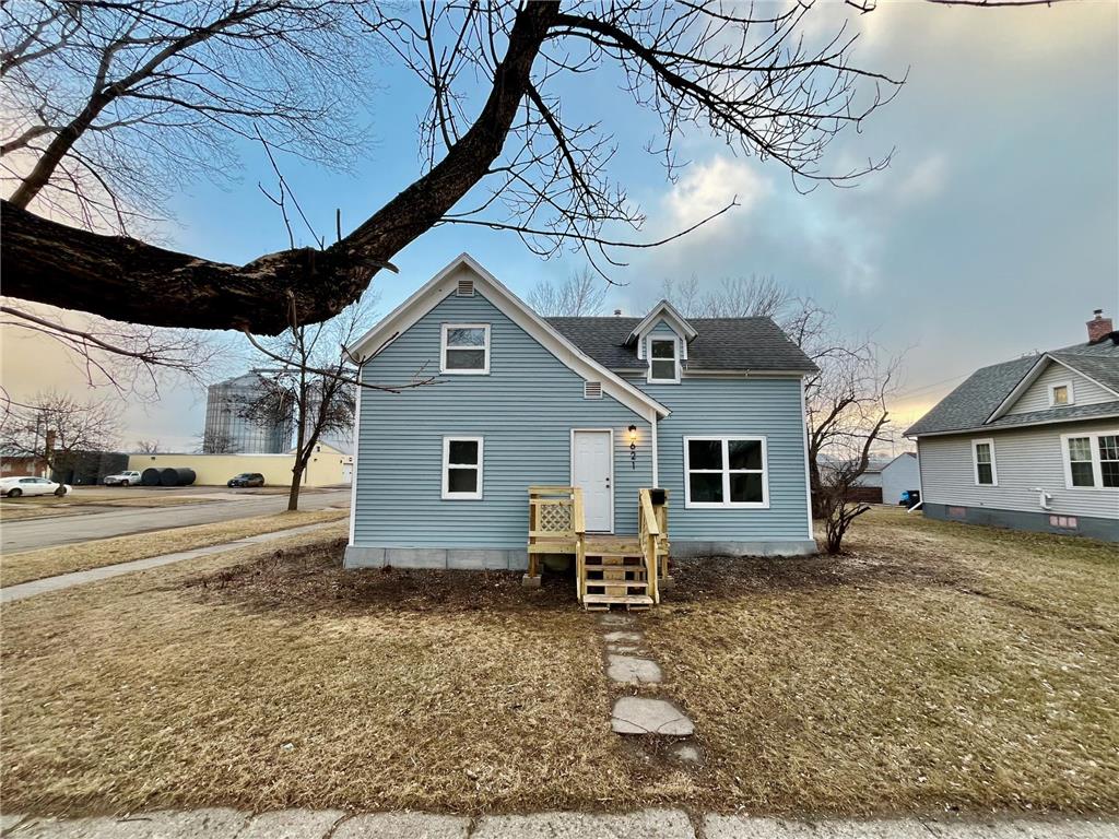 621 Nebraska Avenue Breckenridge MN 56520 6484432 image1