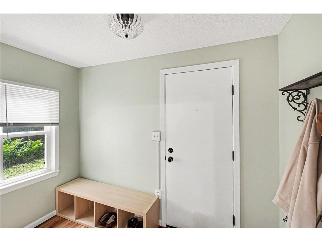 621 Newton Avenue N Minneapolis MN 55411 7085495 image11