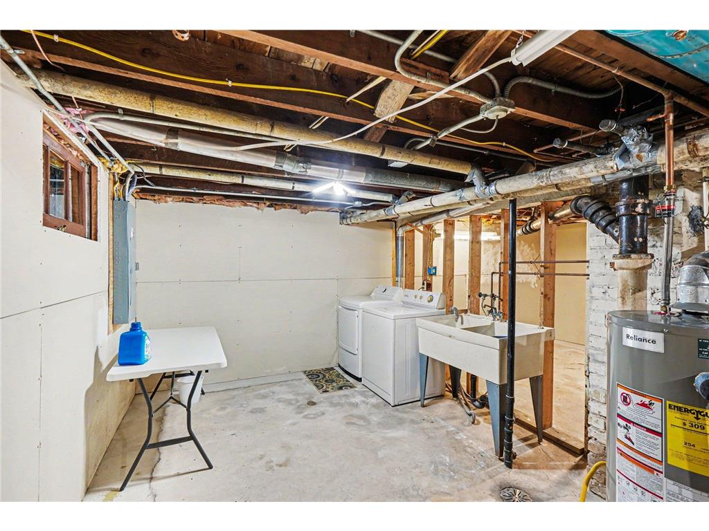621 Newton Avenue N Minneapolis MN 55411 7085495 image18