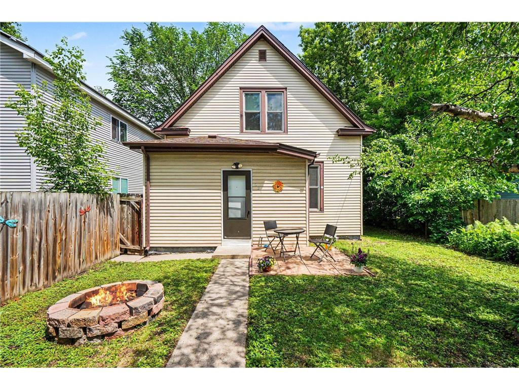 621 Newton Avenue N Minneapolis MN 55411 7085495 image20