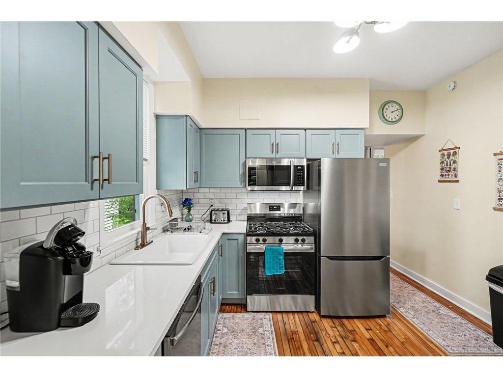 621 Newton Avenue N Minneapolis MN 55411 7085495 image4