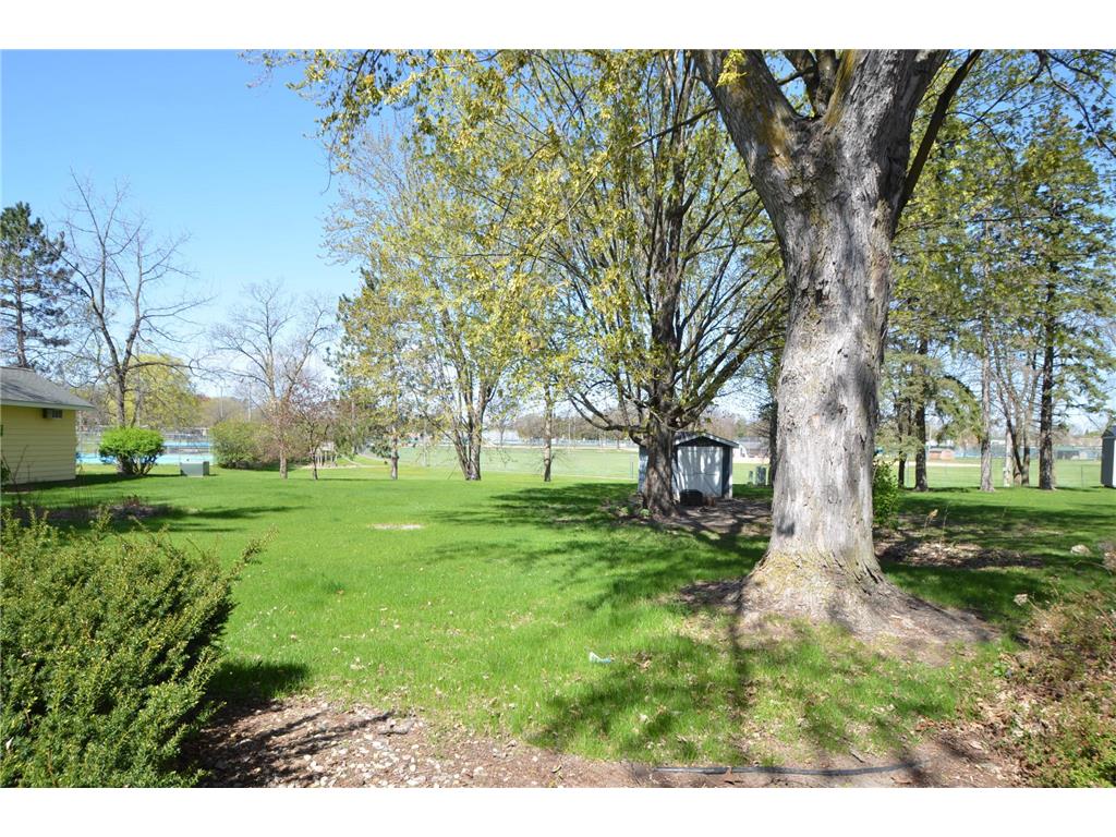 621 W Crescent Lane Litchfield MN 55355 7071068 image4