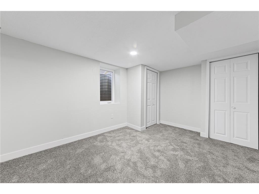621 White Bear Avenue N Saint Paul MN 55106 7106013 image24