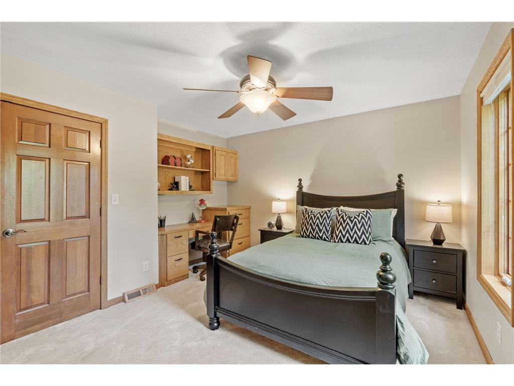 6210 Deerwood Circle N Plymouth MN 55442 - Pike 7077744 image22