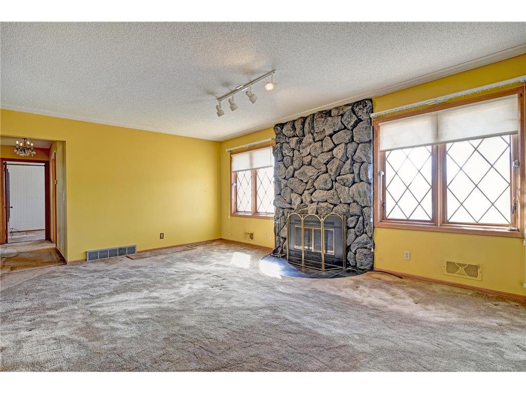 6211 Brooklyn Drive Brooklyn Center MN 55430 7042377 image6