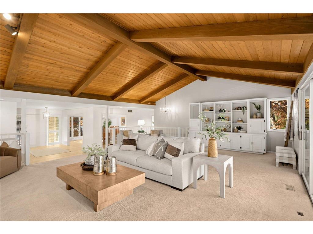 6212 Saint Albans Circle Edina MN 55439 6804472 image13