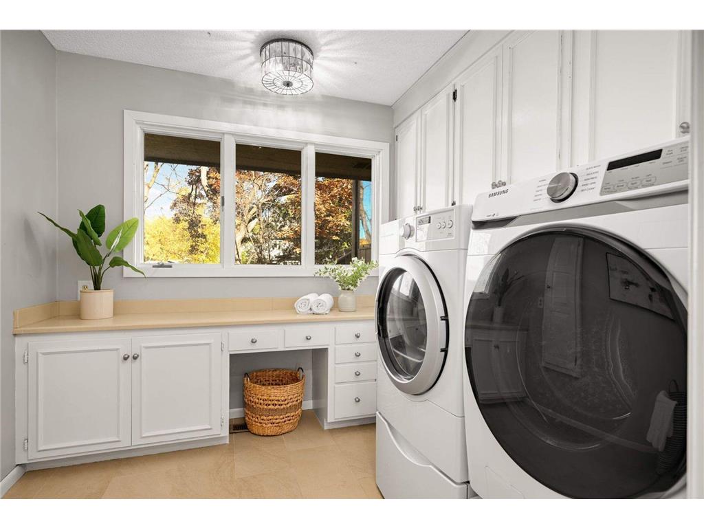 6212 Saint Albans Circle Edina MN 55439 6804472 image28