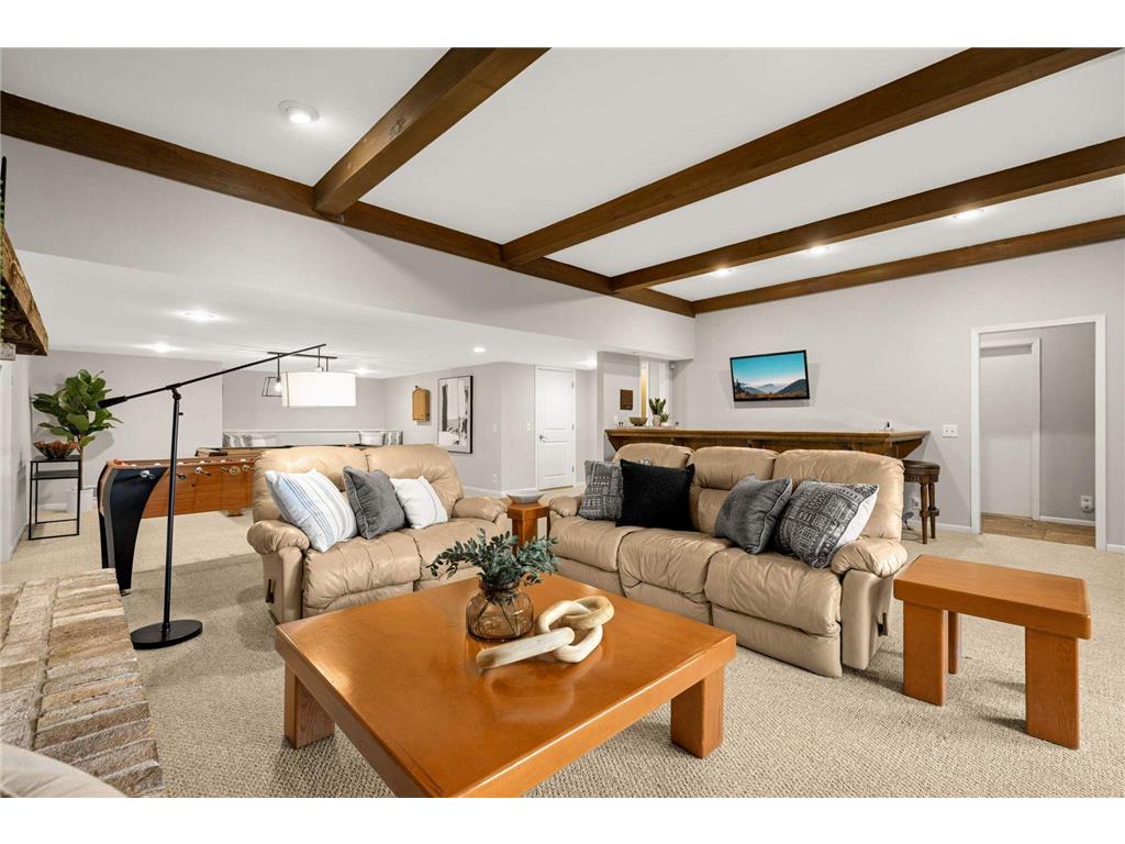 6212 Saint Albans Circle Edina MN 55439 6804472 image33