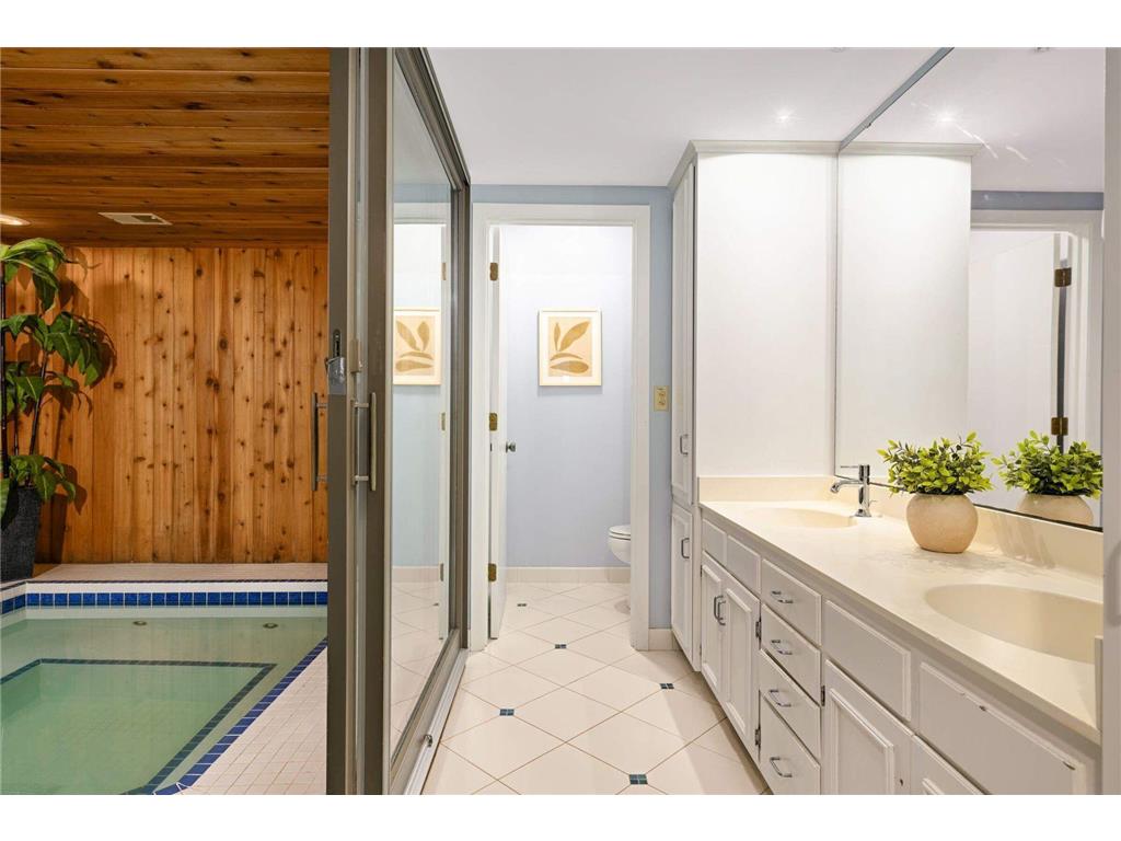 6212 Saint Albans Circle Edina MN 55439 6804472 image38