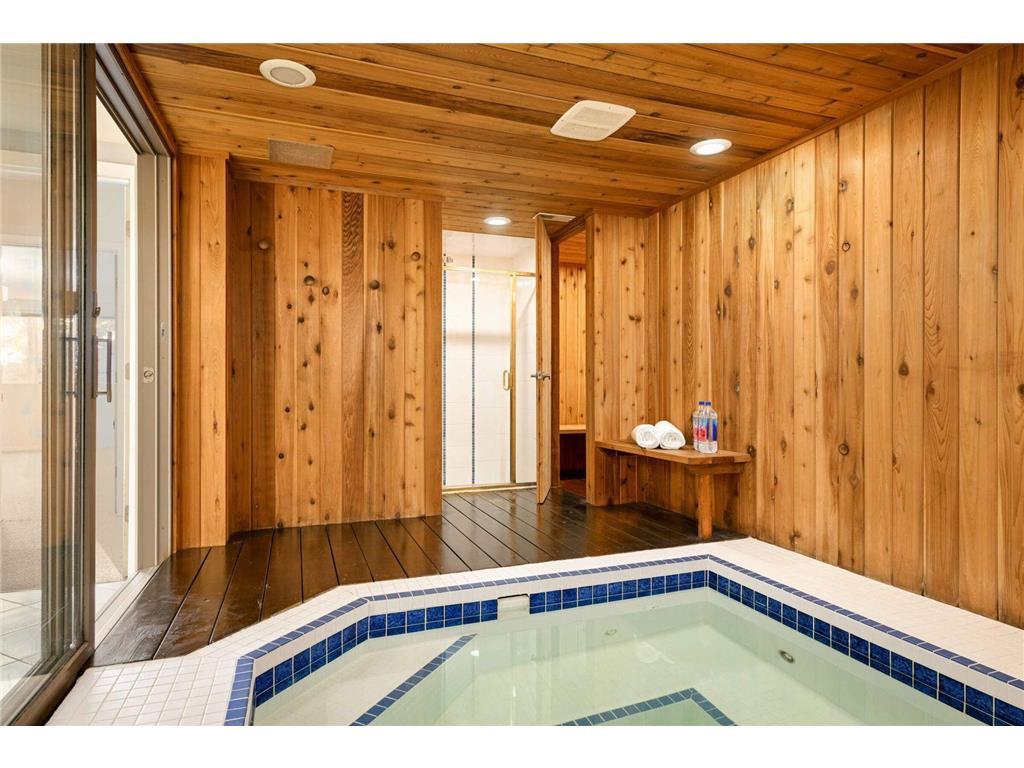 6212 Saint Albans Circle Edina MN 55439 6804472 image40