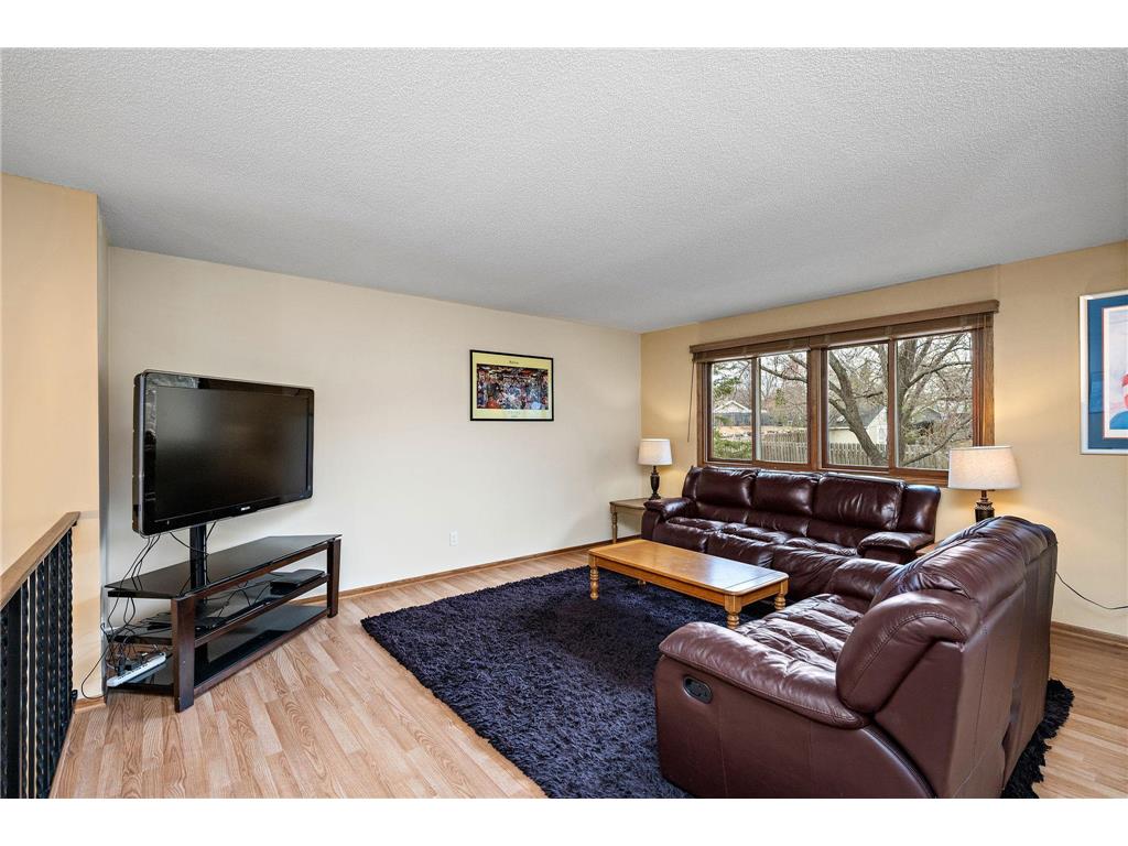 6213 Magda Drive Maple Grove MN 55369 7067601 image2