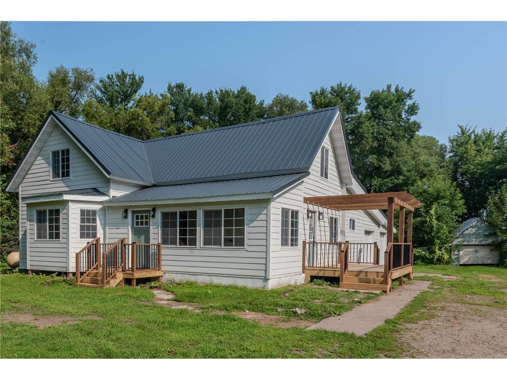 6214 160th Street Culdrum Twp MN 56345 7021235 image1