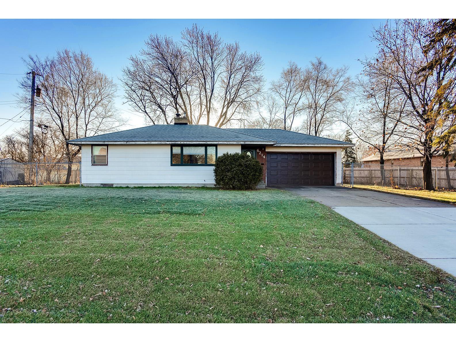 6214 Lilac Drive N, Brooklyn Center, MN 55430 MLS 5692386 Edina Realty