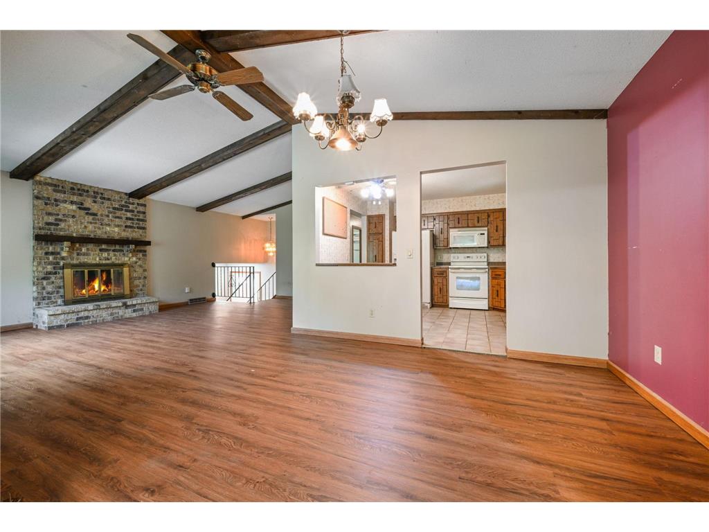 6215 Cavell Avenue N Brooklyn Park MN 55428 7054814 image10