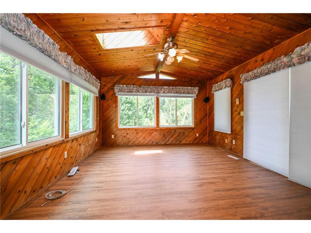 6215 Cavell Avenue N Brooklyn Park MN 55428 7054814 image13