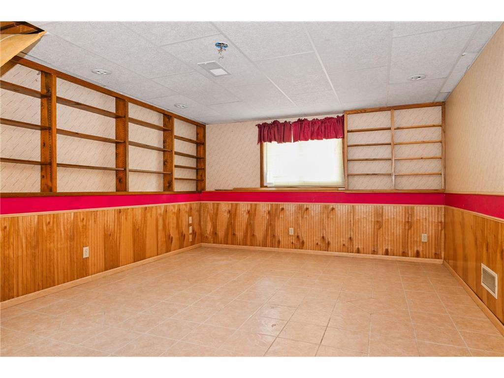 6215 Cavell Avenue N Brooklyn Park MN 55428 7054814 image24