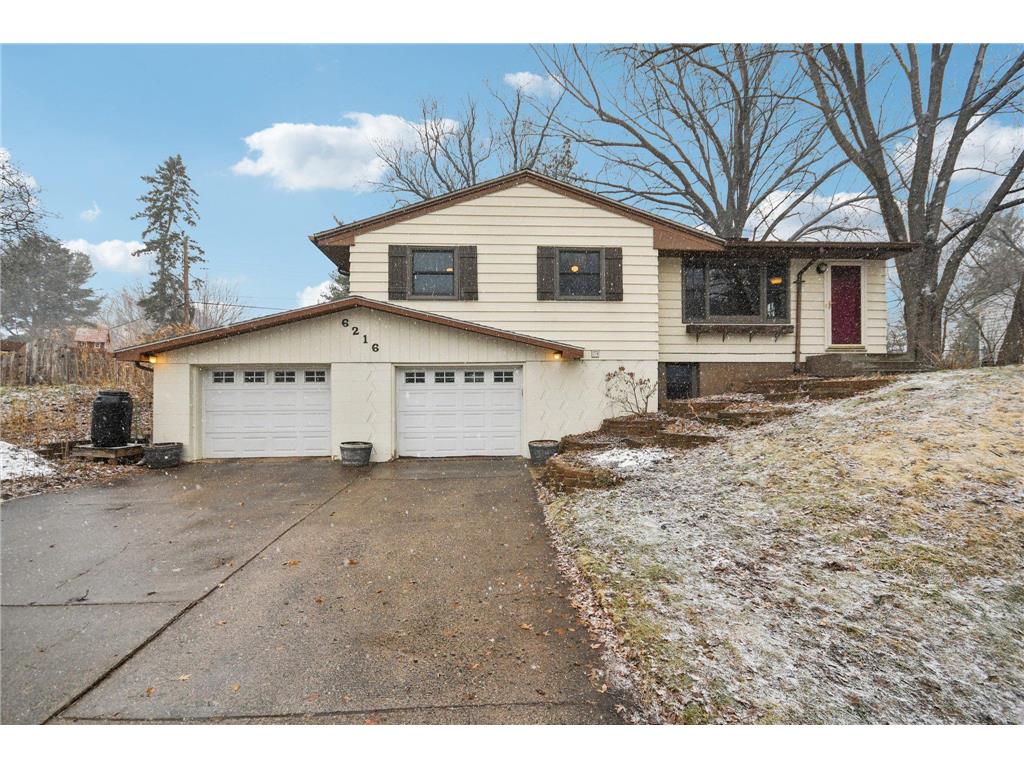 6216 Edgewood Avenue Woodbury MN 55125 7022321 image1