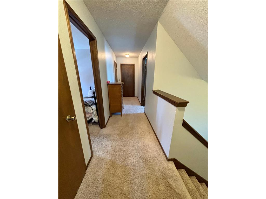 622 Saint Paul Avenue S Thief River Falls MN 56701 7039058 image21